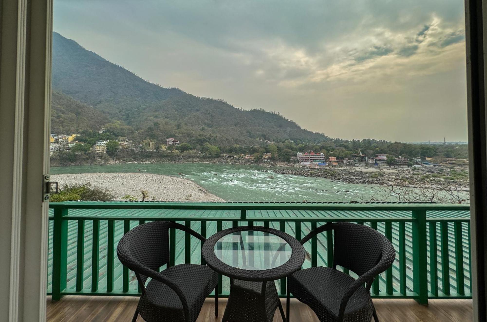 Hotel The Leisure Cave On The Ganges Rishīkesh Exterior foto