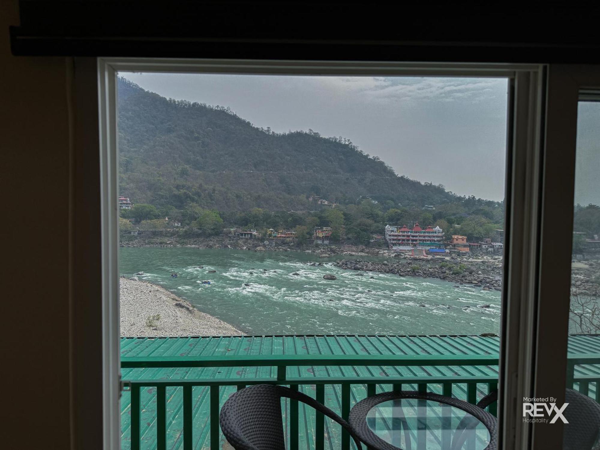 Hotel The Leisure Cave On The Ganges Rishīkesh Exterior foto