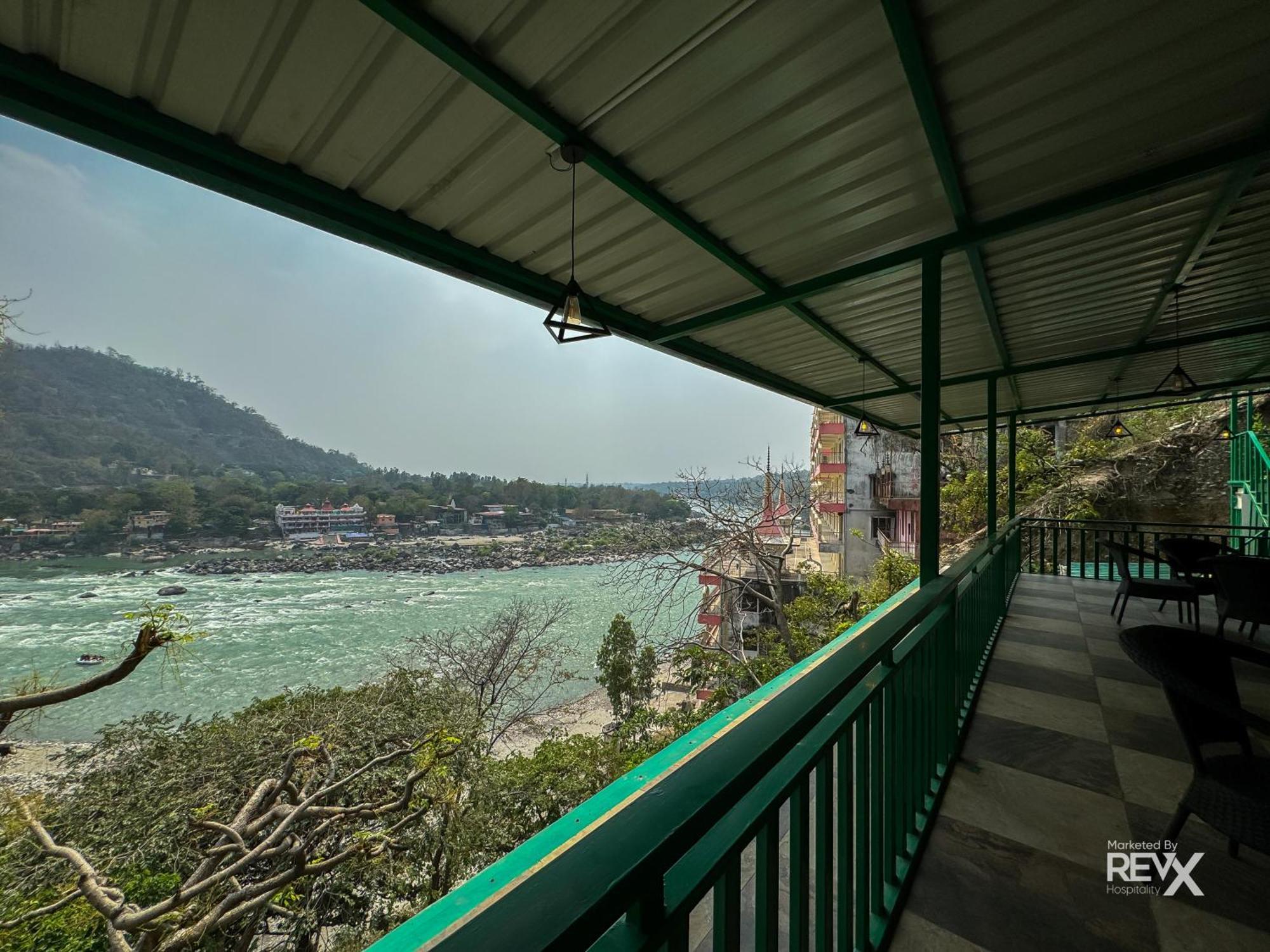 Hotel The Leisure Cave On The Ganges Rishīkesh Exterior foto
