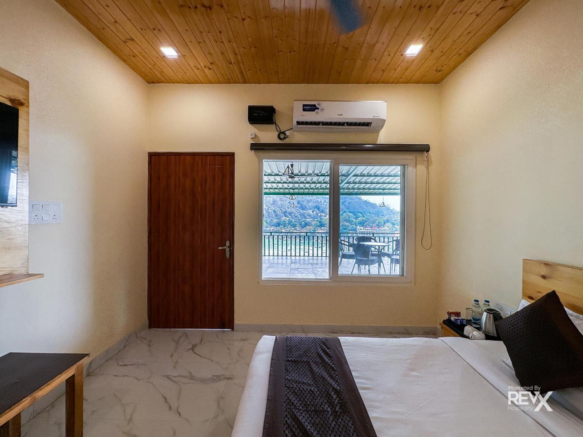Hotel The Leisure Cave On The Ganges Rishīkesh Exterior foto