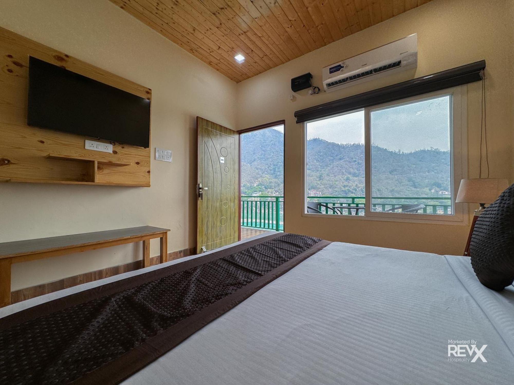 Hotel The Leisure Cave On The Ganges Rishīkesh Exterior foto