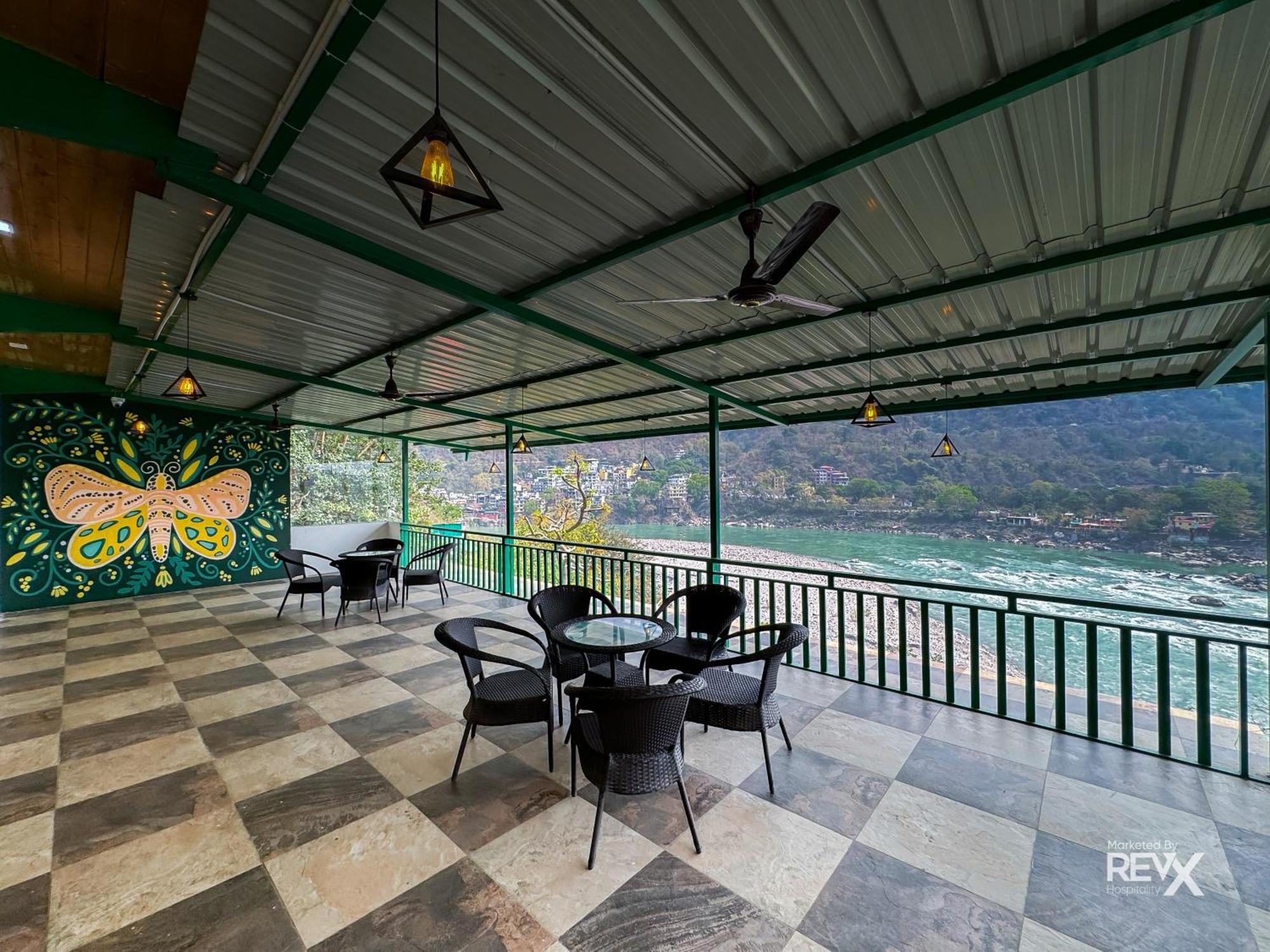 Hotel The Leisure Cave On The Ganges Rishīkesh Exterior foto