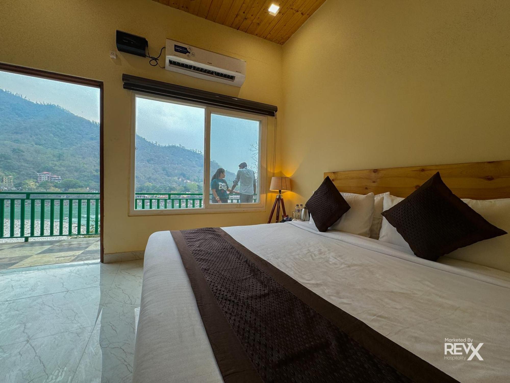 Hotel The Leisure Cave On The Ganges Rishīkesh Exterior foto