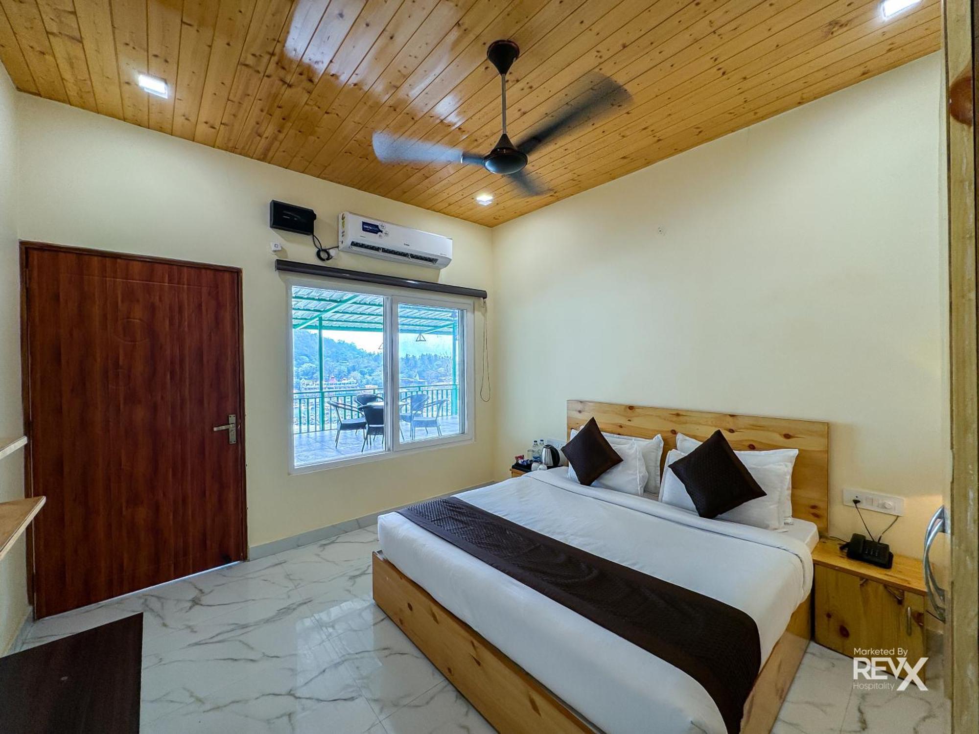 Hotel The Leisure Cave On The Ganges Rishīkesh Exterior foto