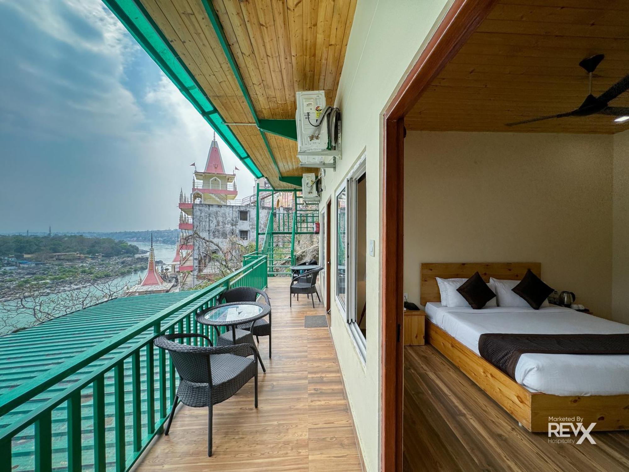 Hotel The Leisure Cave On The Ganges Rishīkesh Exterior foto