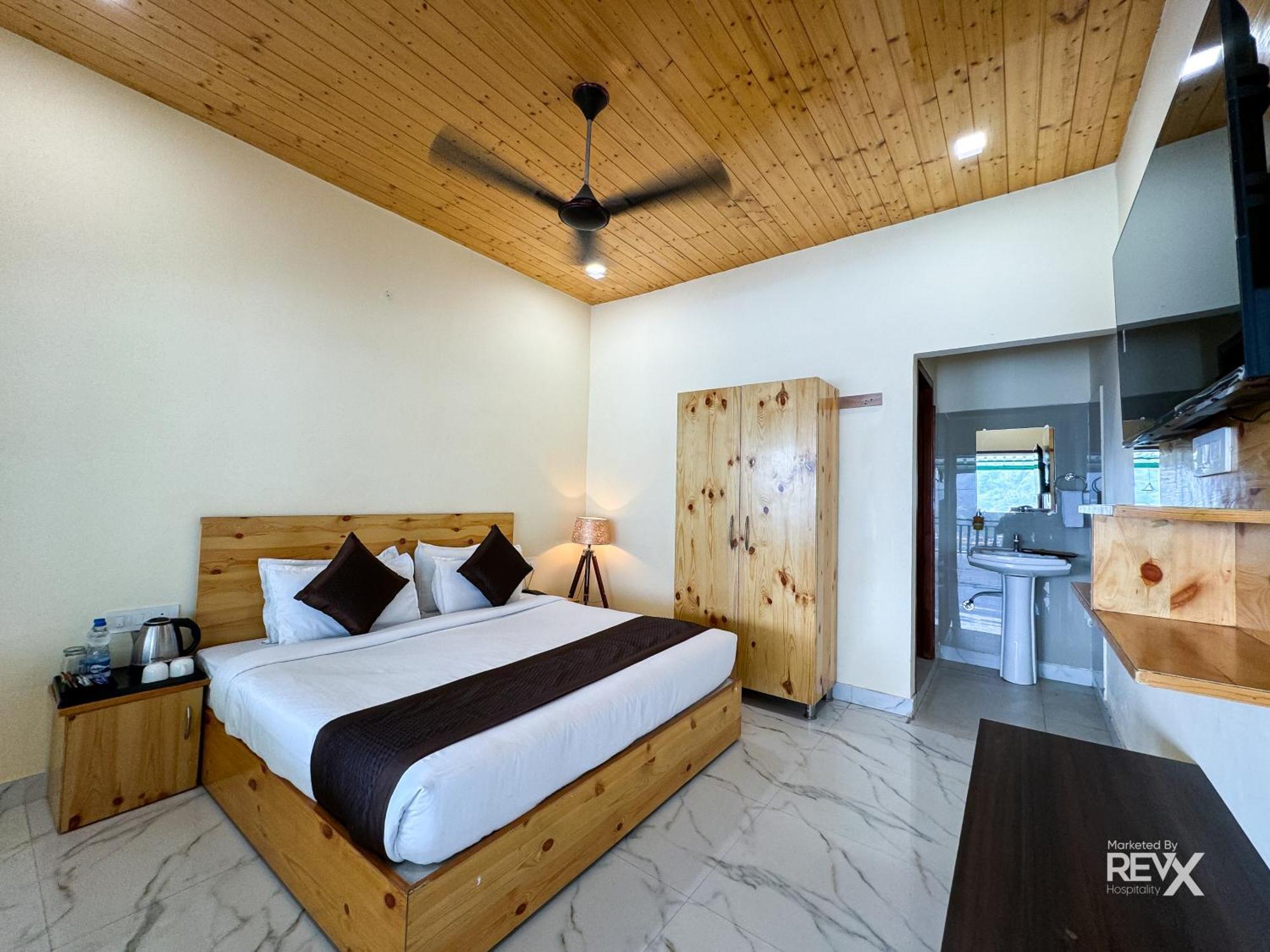 Hotel The Leisure Cave On The Ganges Rishīkesh Exterior foto