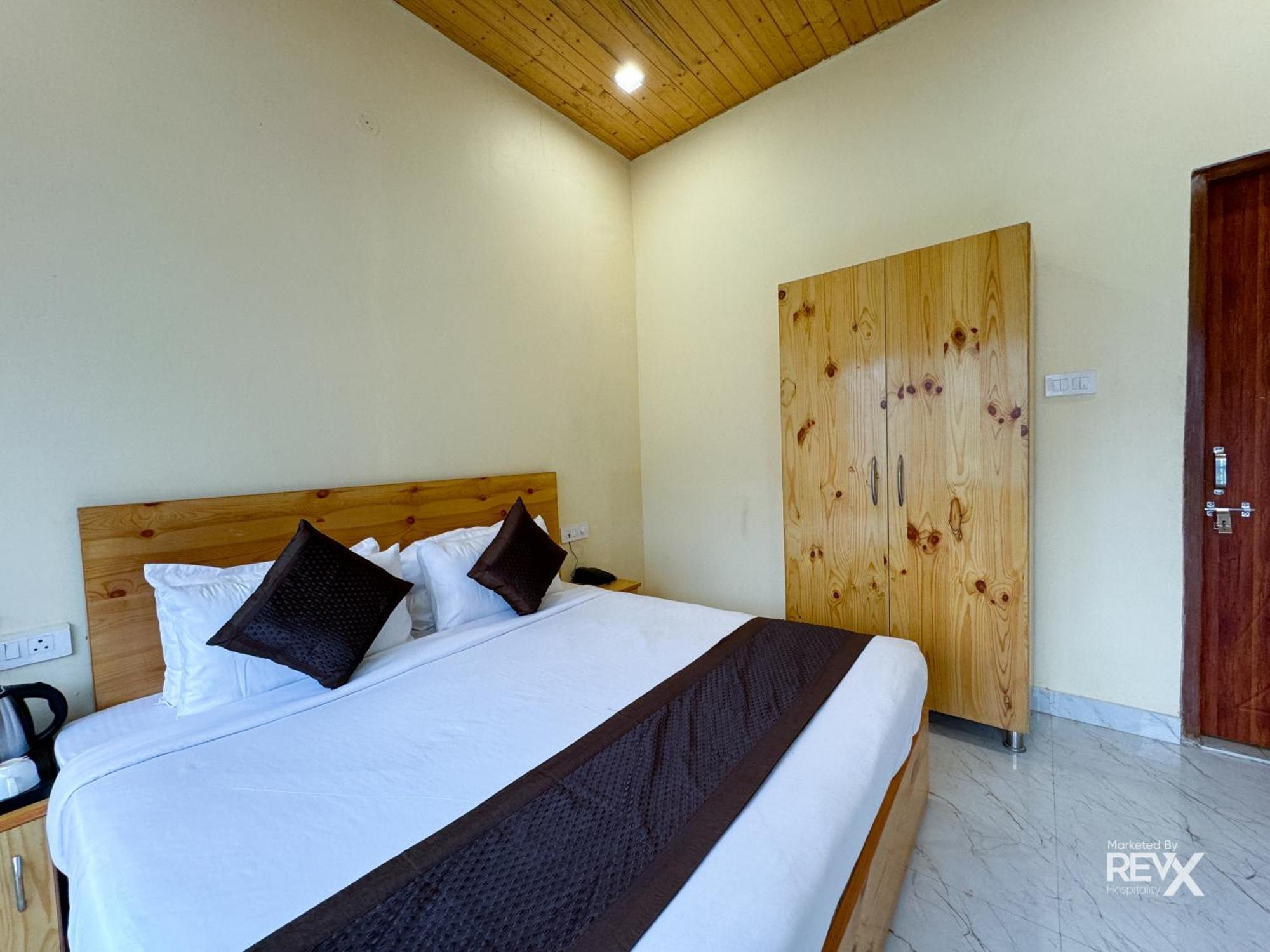 Hotel The Leisure Cave On The Ganges Rishīkesh Exterior foto